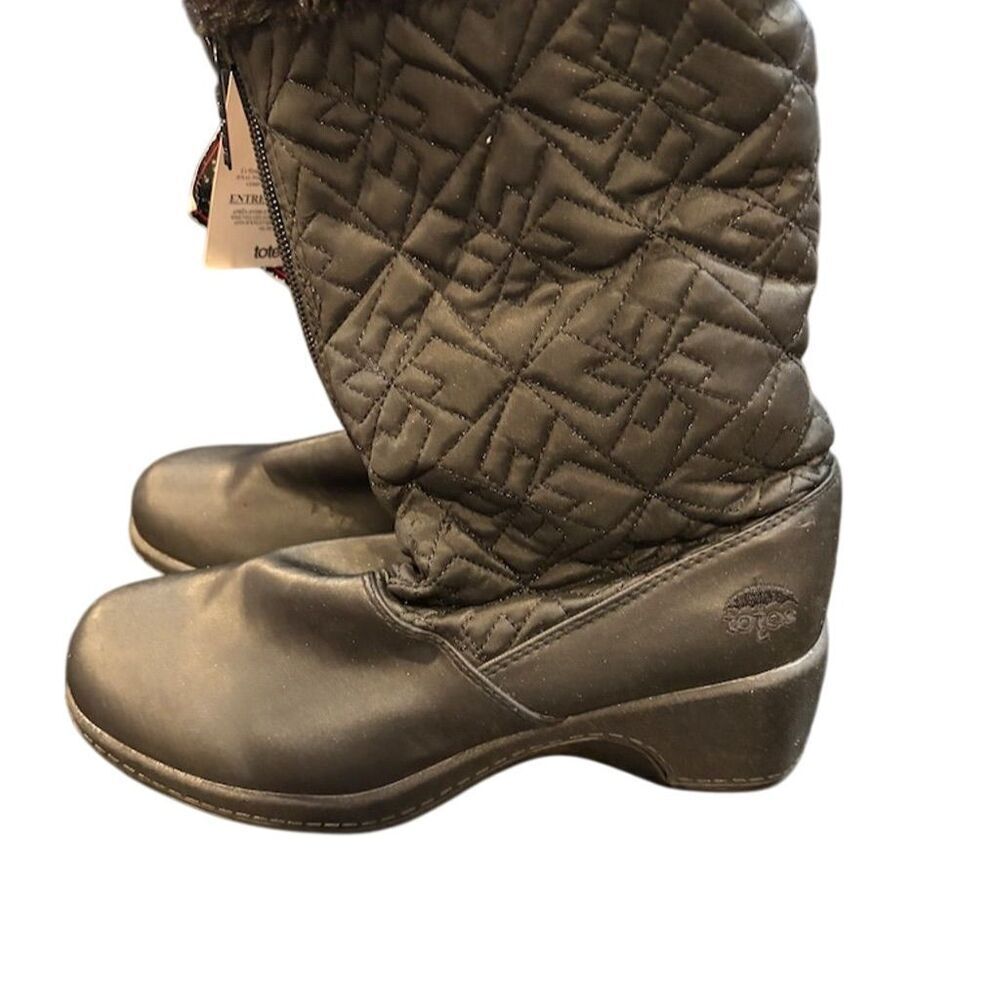 Totes Women's Waterproof Black Snow Boots Size 7 Ankle Winter Casual